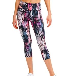 NWOT CALVIN KLEIN PERFORMANCE WICKING LEGGINGS